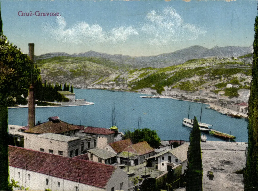 Gruž-Gravose — vista do porto e da fábrica — editor não identificado - Frente