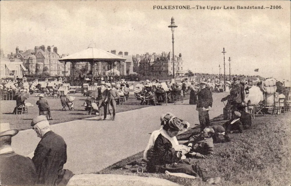 Folkestone — The Upper Leas Bandstand — 2106. - Vorderseite