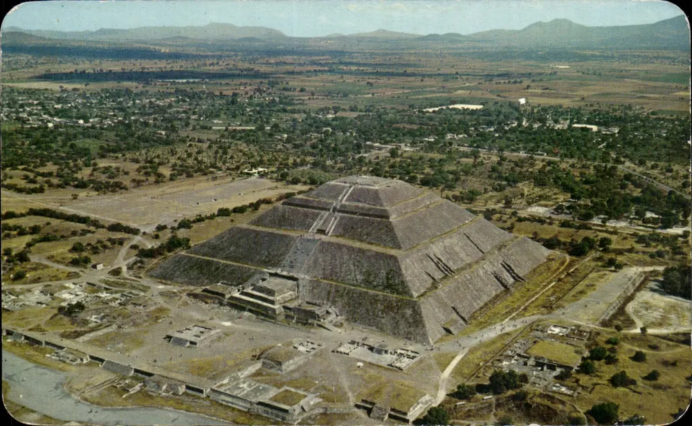 Pirâmide do Sol — Teotihuacan — Tarjeta Postal VISTACOLOR - Frente