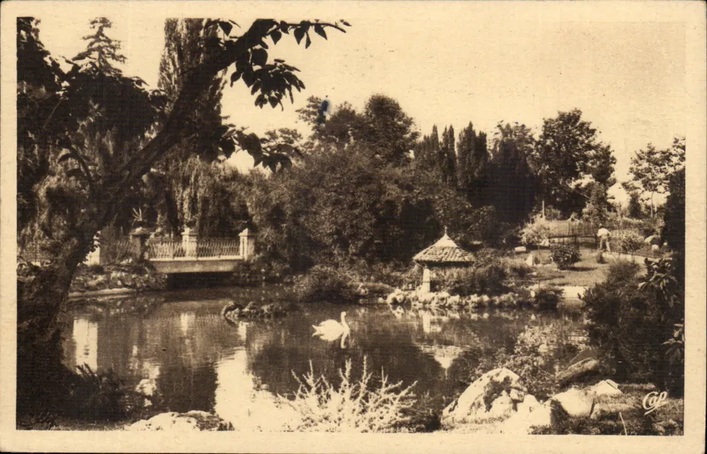 Vichy — Bassin in den neuen Parks — C° des Arts Photomécaniques - Vorderseite