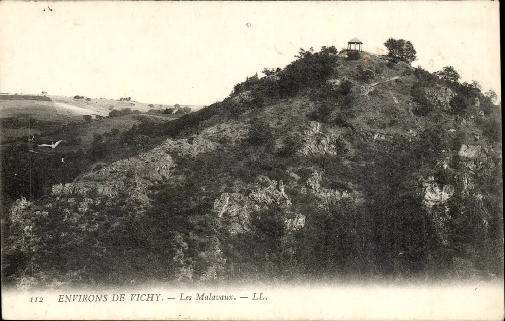 Les Malavaux — Environs de Vichy — LL. — n°112 - Frente