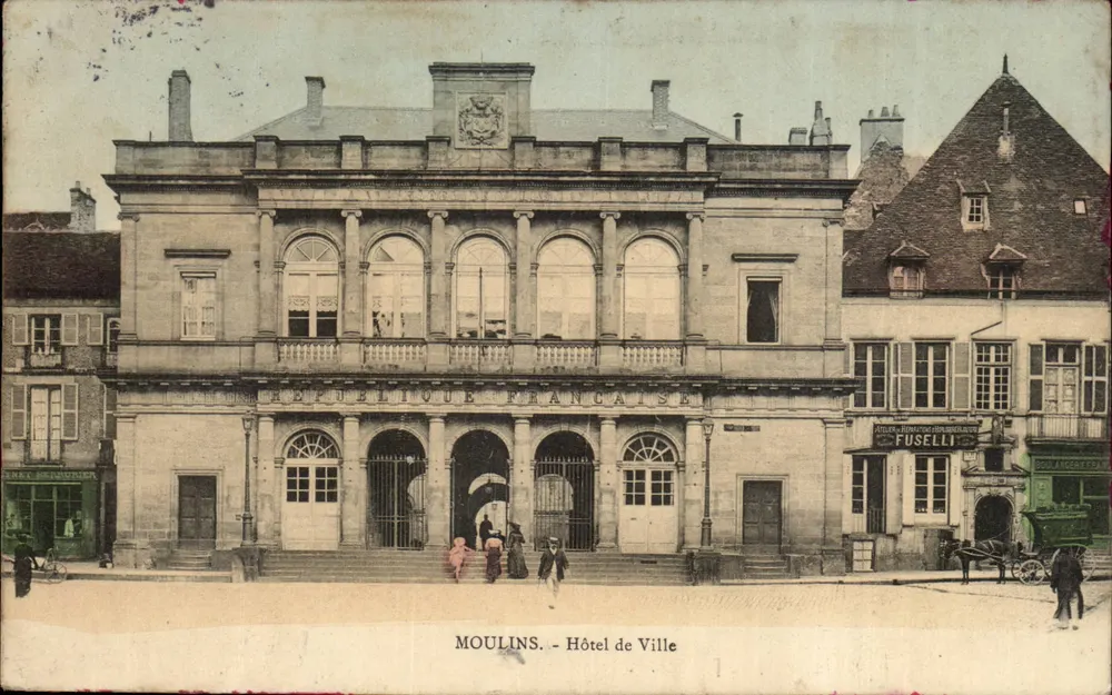 Moulins — Prefeitura — Editor Fuselli - Frente