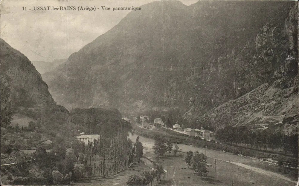 Ussat-les-Bains (Ariège) — Vista panorâmica — editor desconhecido, n° 11 - Frente