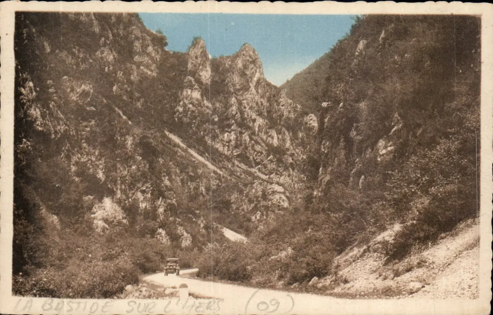 La Bastide-sur-l'Hers — As Gorges de La Frau — As Cartas A.P.A. - Toulx (09) - Frente