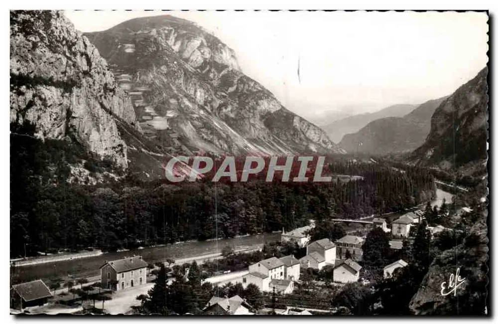 Ussat-les-Bains — Vista Geral — Ed. 'Pyr. Océan' Laboutche Fr. - Toulouse - Frente