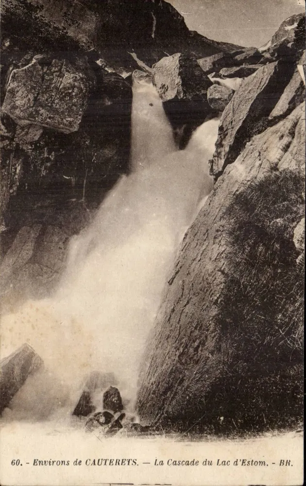 Arredores de CAUTERETS — A Cascata do Lago d'Estom — BR. - Frente
