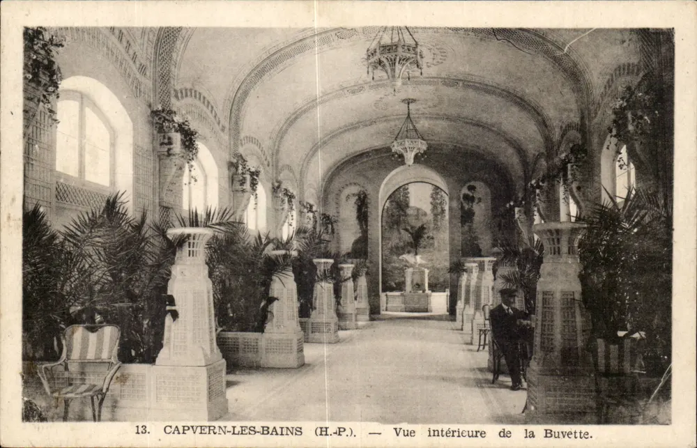 Capvern-les-Bains — Vista interior de la Buvette — H.P. - Anverso
