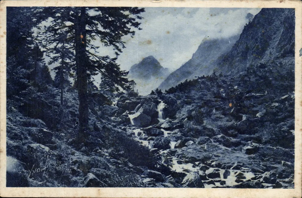 Os Pirineus — A Vale do Lutour — Éditions d'Art Yvon, Paris - Frente