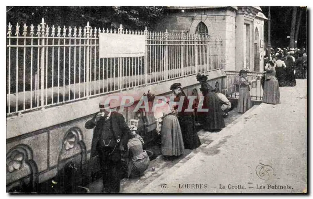 Lourdes — A Gruta — Os Robinels - Frente