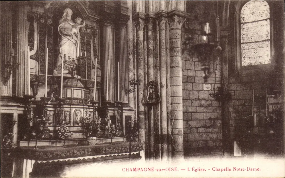 Champagne-sur-Oise — Die Kirche - Kapelle Notre-Dame - Vorderseite