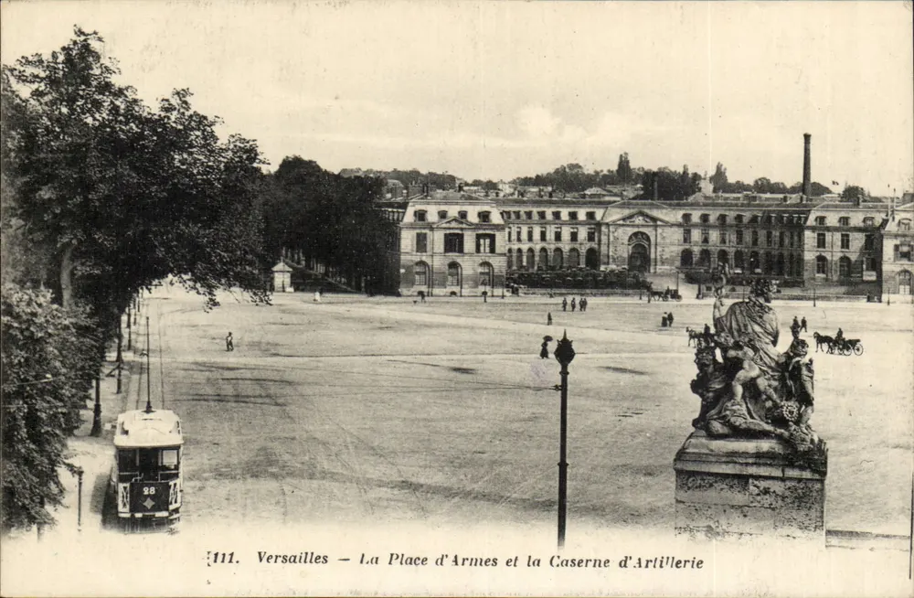 Versailles — Der Place d'Armes und die Artilleriekaserne — n°111 - Vorderseite