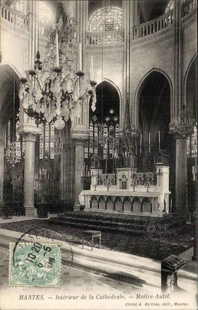 MANTES — Innenansicht der Kathedrale — Cliché A. Bertran, Verlag, Mantes - Vorderseite