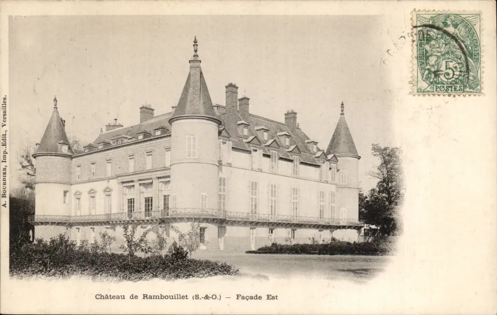 Castelo de Rambouillet — Fachada Leste — A. Bouronna, Imp. Edit., Versailles - Frente