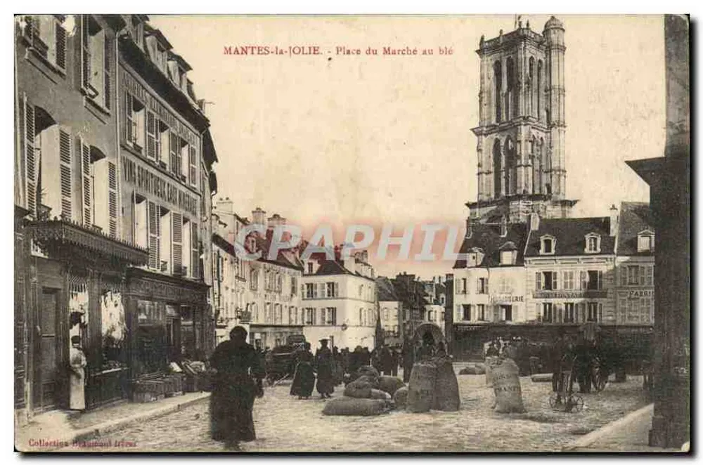MANTES-la-JOLIE - Place du Marché au blé — vue de la tour de l'église avec commerces et passants - Recto