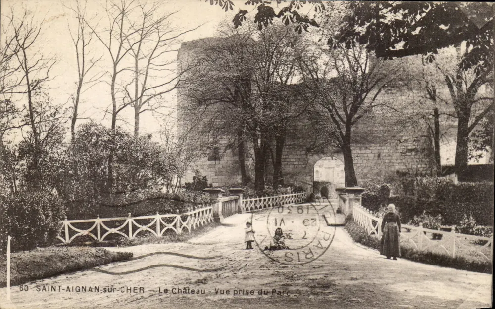 Saint-Aignan-sur-Cher — Das Schloss — Ansicht vom Park — Verlag: B. Béguin Frères, Nr. 60 - Vorderseite