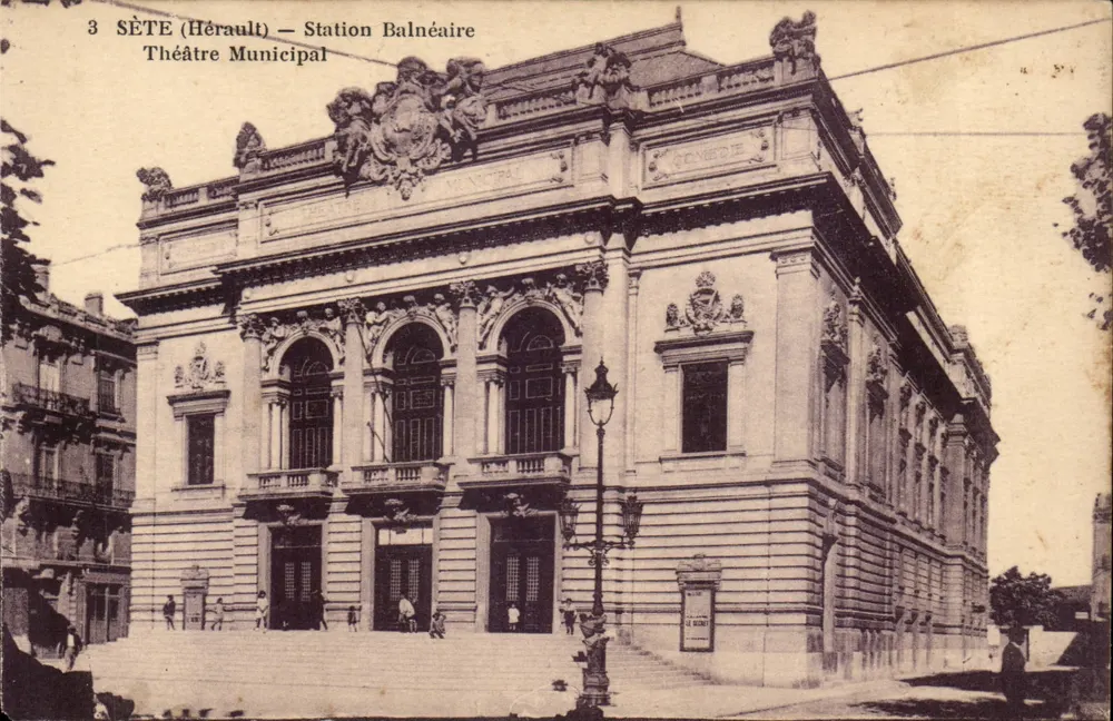 Sète (Hérault) — Badeanstalt Städtisches Theater - Vorderseite