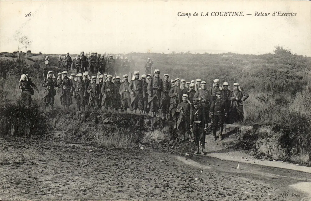 Camp de LA COURTINE — Retour d'Exercice — ND Phot - Recto