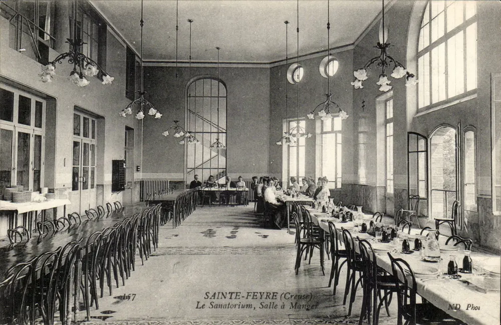 Sainte-Feyre (Creuse) — Das Sanatorium, Speisesaal — ND Phot - Vorderseite