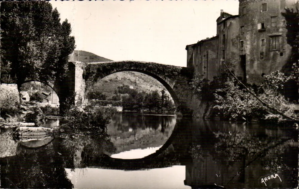 El viejo Puente de las Cevennes — Argrap — Ediciones ARGRA - Anverso