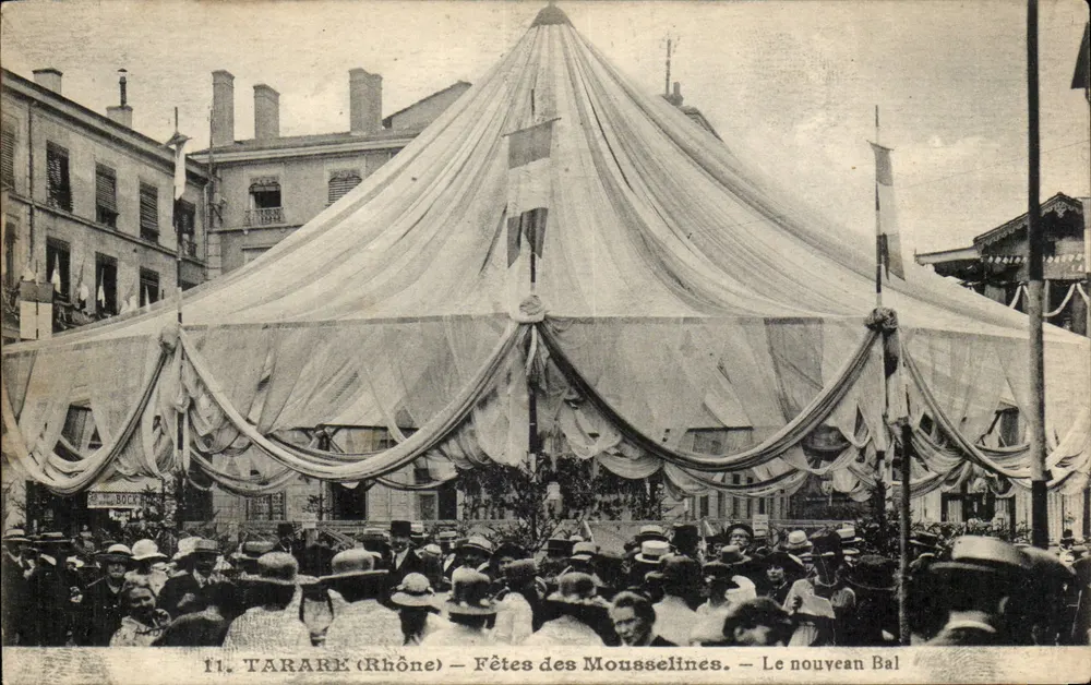 Tarare (Rhône) — Fêtes des Mousselines — Der neue Ball - Vorderseite