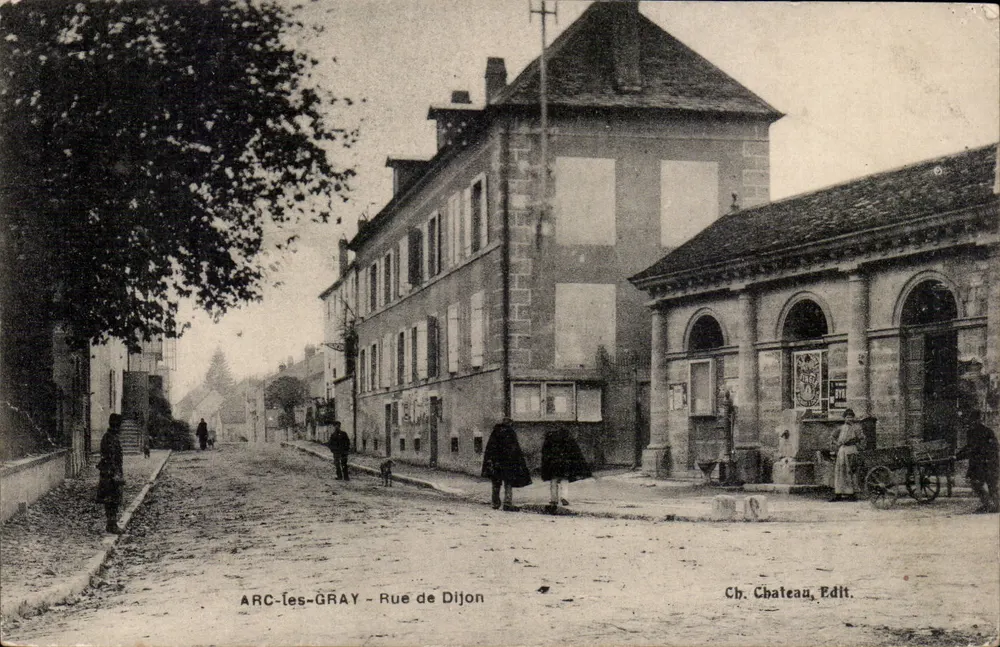 ARC-les-GRAY — Rua de Dijon — Ch. Château, Editor - Frente