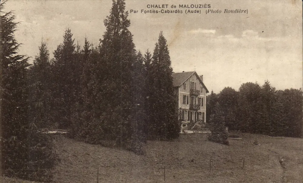 Chalet de Malouziès — Fontiès-Cabardès (Aude) — Foto Roudière - Frente