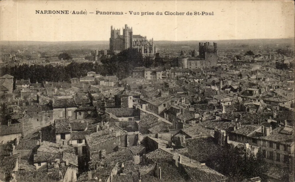 NARBONNE (Aude) — Panorama — Ansicht vom Turm der St-Paul - Vorderseite