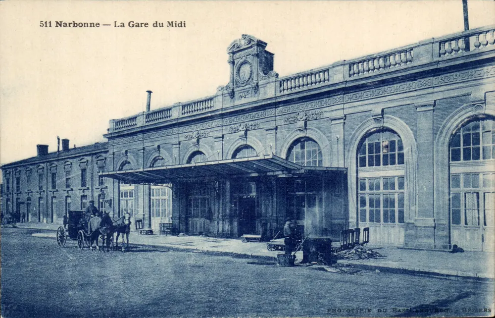Narbonne — A Estação do Meio-Dia — Fotógrafo do Baslandage, Dégiers - Frente