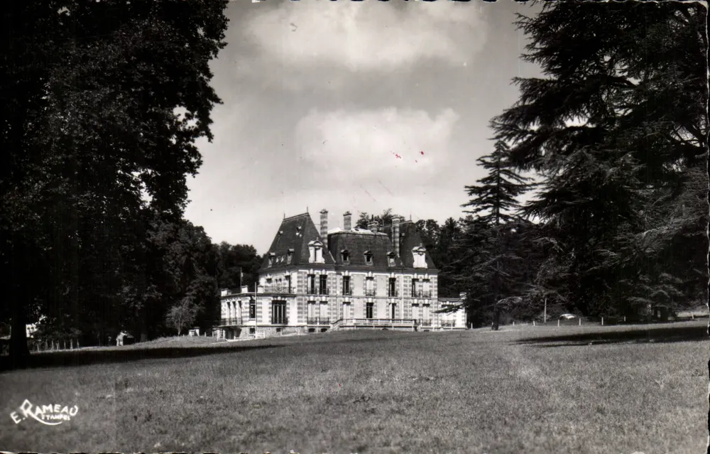 Schloss la Boissière — Bouray-sur-Juine (S.-et-O.) — E. Rameau, Étampes - Vorderseite