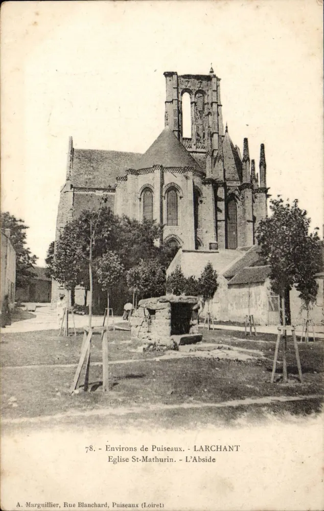 Puisseaux - Die Apsis der Kirche Saint-Mathurin - A. Marguillier, Rue Blanchard, Puisseaux (Loiret) - Vorderseite
