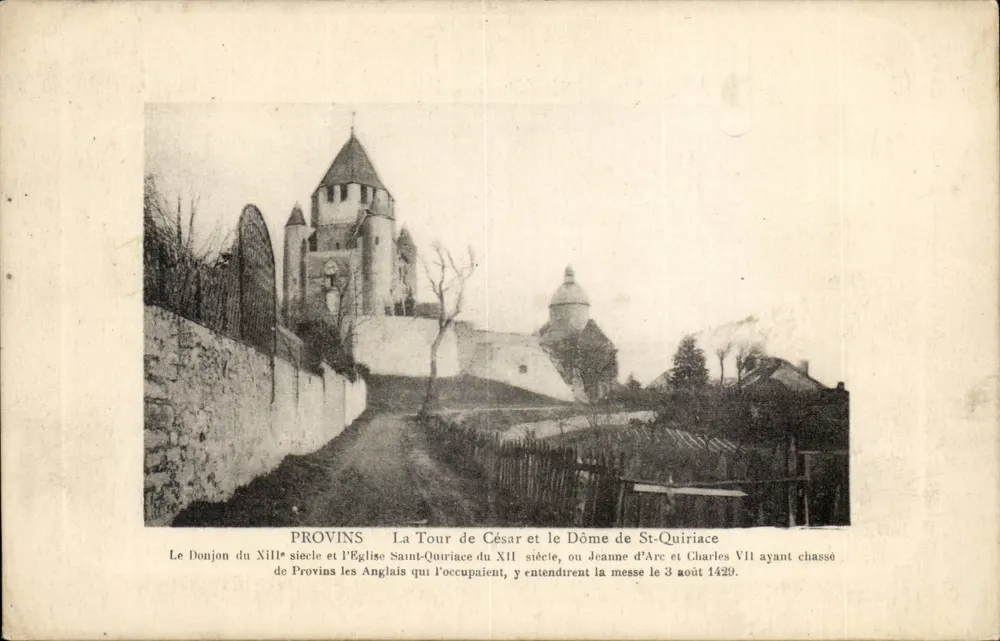 Provins — Die Türme des Kaisers und der Dom von St-Quiriac — Verlag Vennani, n°77 - Vorderseite
