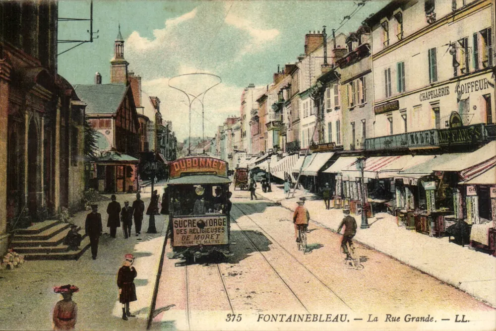 Fontainebleau — La Rue Grande — LL. — Verlag LL, Nr. 375 - Vorderseite