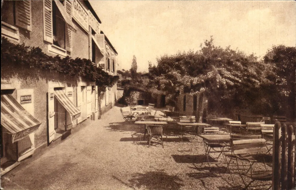 Fontaine-le-Port (S.-et-M.) — Hotel de la Care - La Terrasse — Fotograf Sagon - Vorderseite