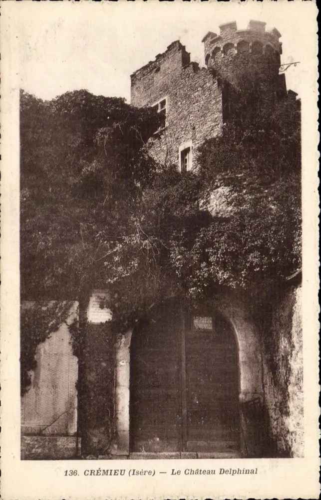 Crémieu (Isère) — O Castelo Delphinal — Edições J. Céllard, Lyon - Frente