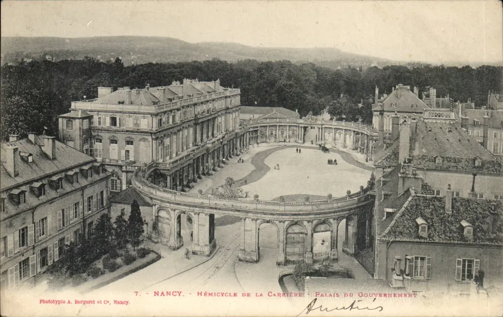 Nancy — Hémicycle de la Carrière — Palais du Gouvernement — Phototypie A. Bergueret et Co. - Vorderseite