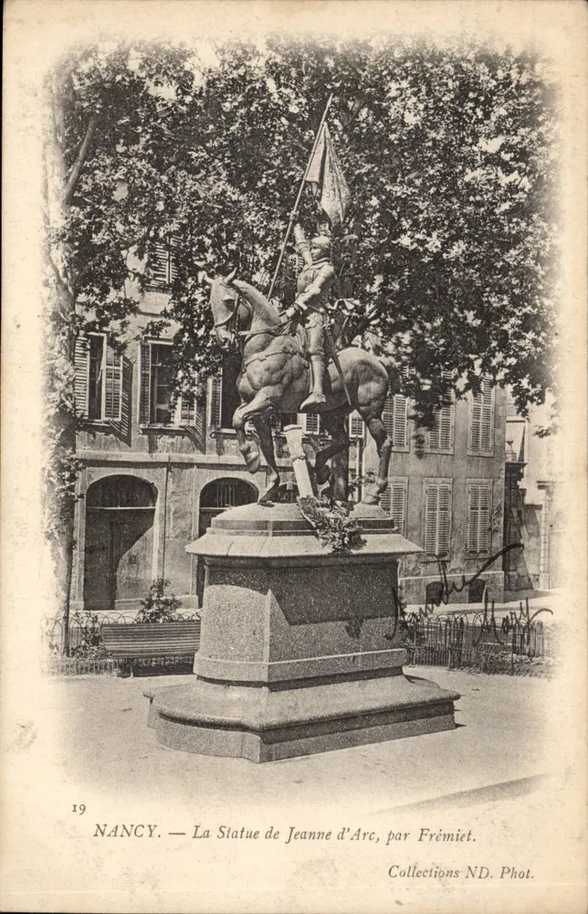 NANCY — La Estatua de Juana de Arco, de Frémiet — Colecciones ND. Fot. - Anverso