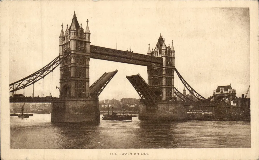 Tower Bridge — London — Verlag nicht sichtbar - Vorderseite