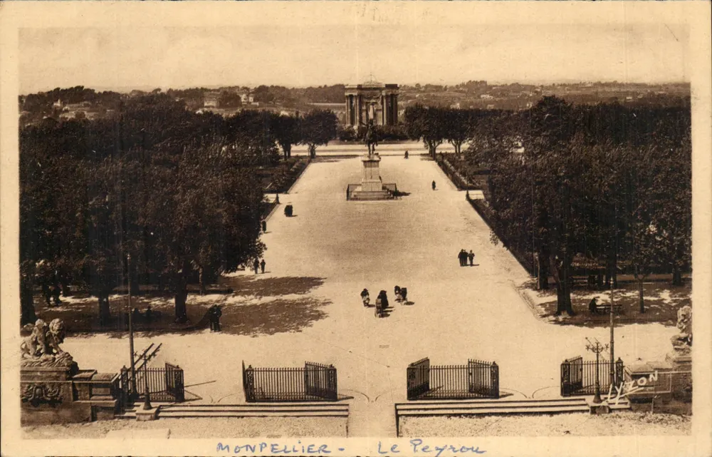 Monpellier - Le Peyrou — panorama — Photo-Impr. de la Côte d’Azur, Marseille - Frente