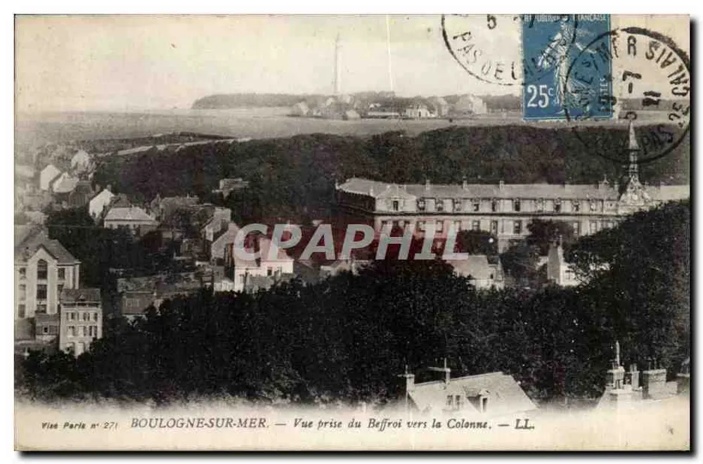 BOULOGNE-SUR-MER — Ansicht vom Glockenturm in Richtung Säule — LL. - Vorderseite