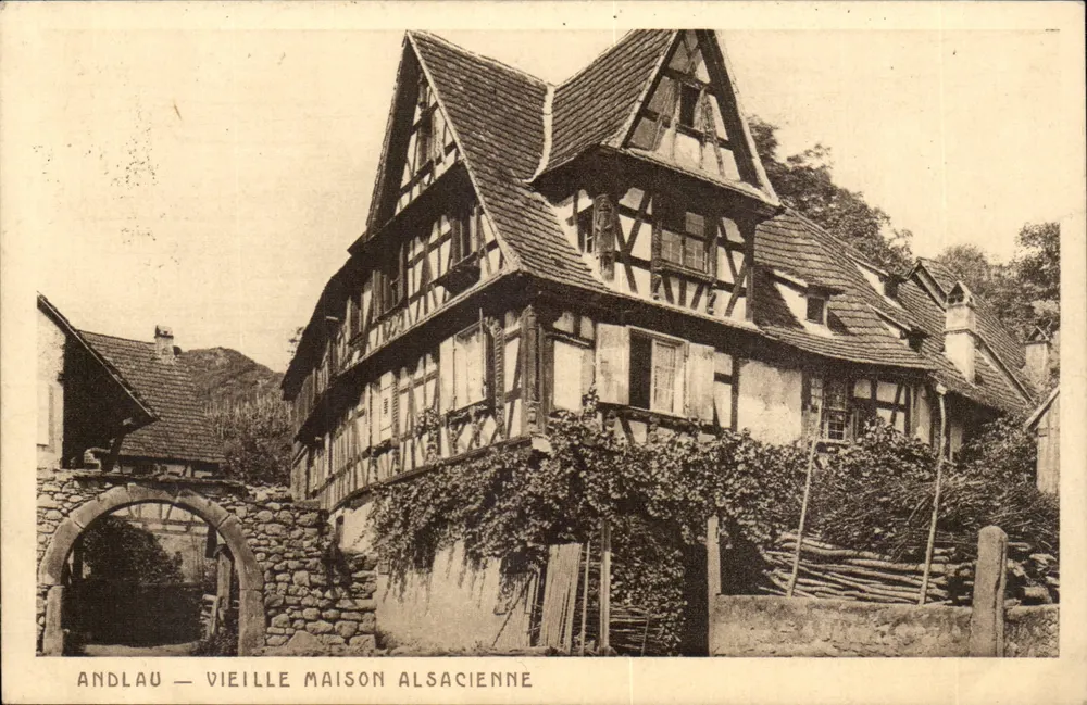 Andlau — Velha casa alsaciana — Cliché Braun & Cie, Dornach - Frente