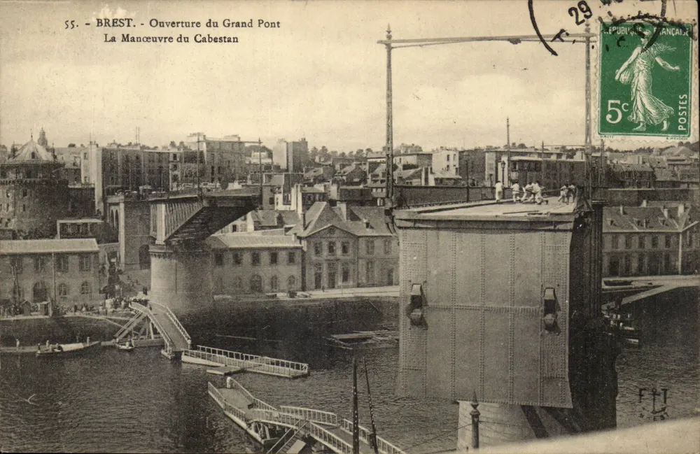 Brest - Öffnung des Großen Brückens - Die Manöver des Cabestan - Vorderseite