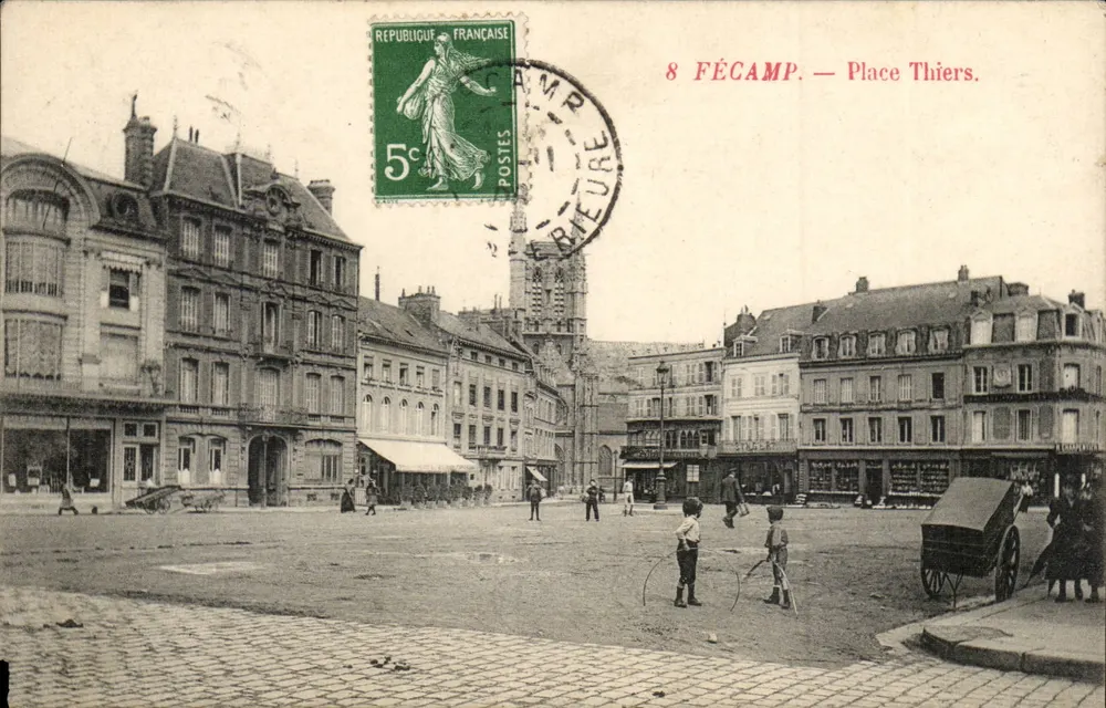 Fécamp — Place Thiers — Onbekende uitgever, serie-nummer niet zichtbaar - Voorkant