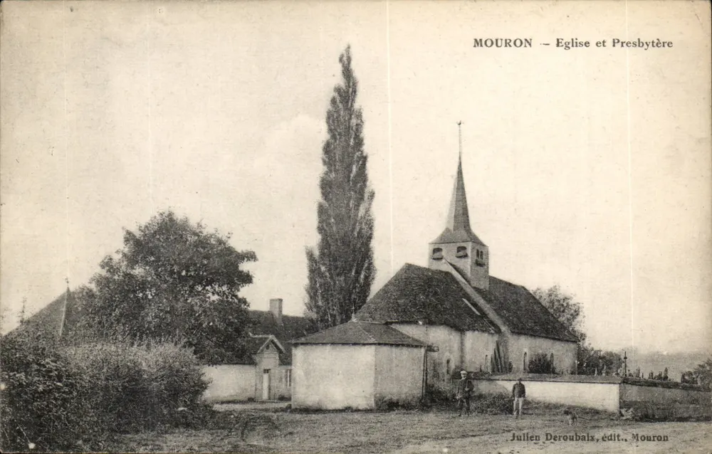 Mouron — Iglesia y Presbiterio — Jullien Deroubaix, edit. Mouron - Anverso