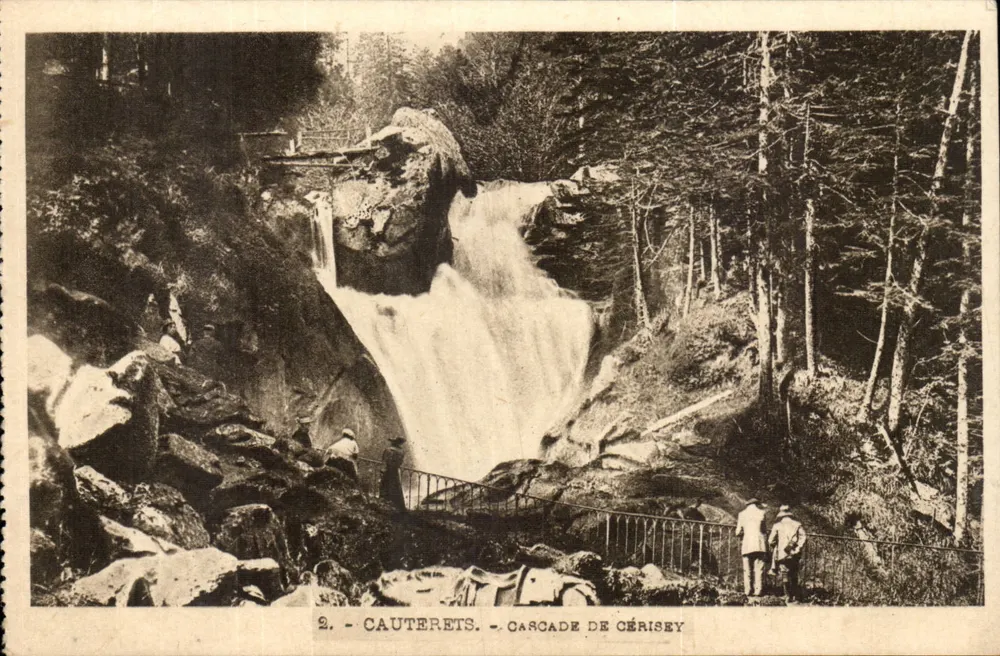 Cauterets — Cachoeira de Cérisey — Editor: Périégraphe Laboucine Frères, Toulouse - Frente