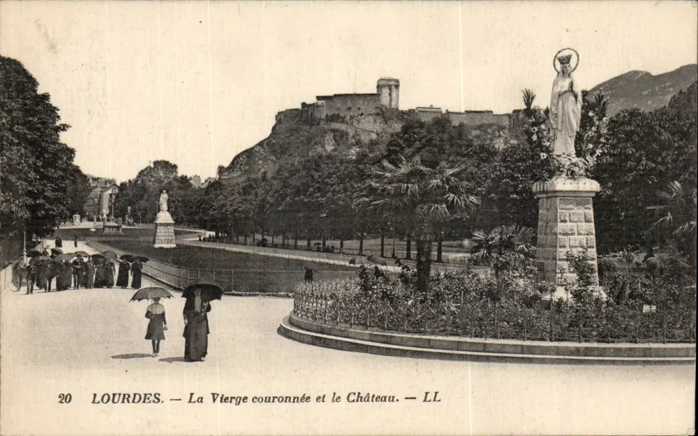 Lourdes — Die gekrönte Jungfrau und das Schloss — LL - Vorderseite