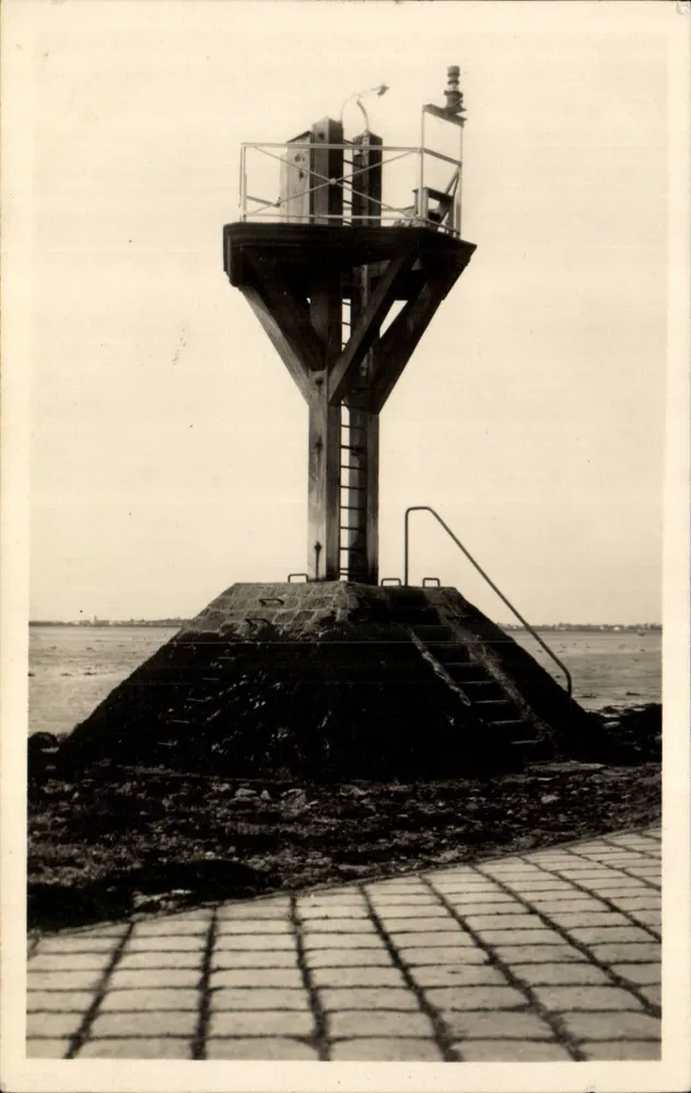 Barbâtre — Leuchtturm am Passage du Gois — Verlag Nozaïs, 18, Avenue du Côteau - Nantes - Vorderseite