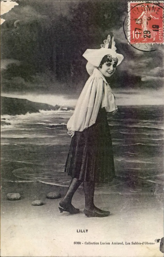 Lilly — Les Sables-d'Olonne — Lucien Amiaud, n°6080 - Frente
