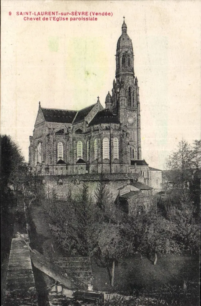 Saint-Laurent-sur-Sèvre (Vendée) — Apse der Pfarrkirche — Ansichtskarte Nr. 9 - Vorderseite