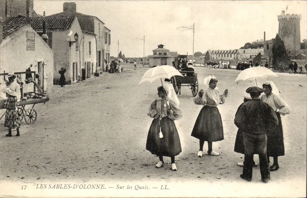 Les Sables-d'Olonne — Auf den Kaien — LL. — n°57 - Vorderseite
