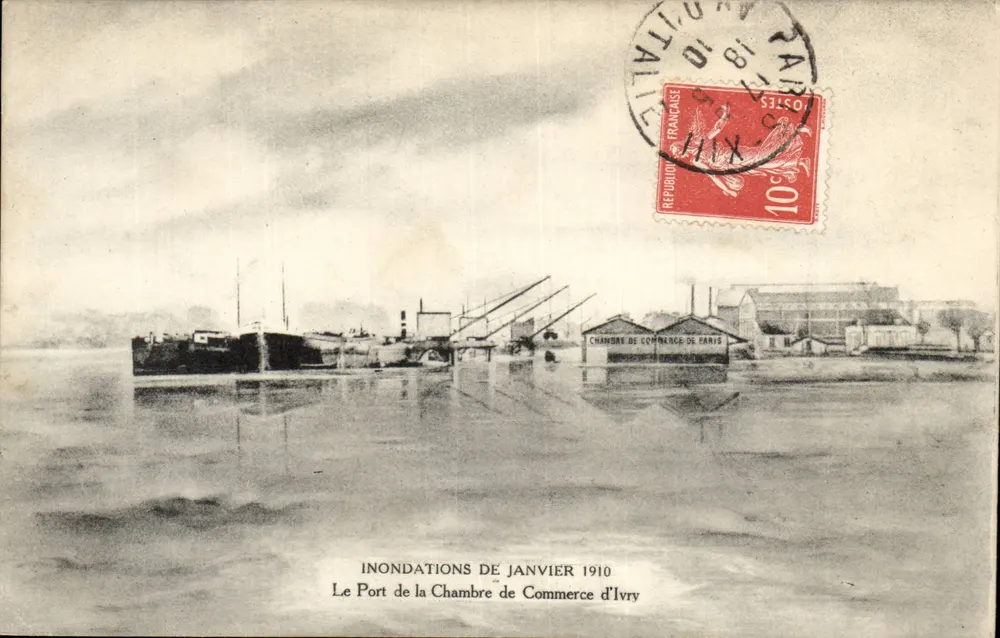 Überschwemmungen im Januar 1910 — Der Hafen der Handelskammer Ivry — Handelskammer von Paris - Vorderseite